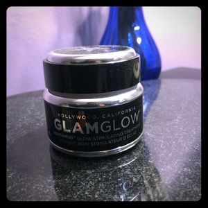 GlamGlow